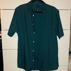Button Down T-Shirt - Large